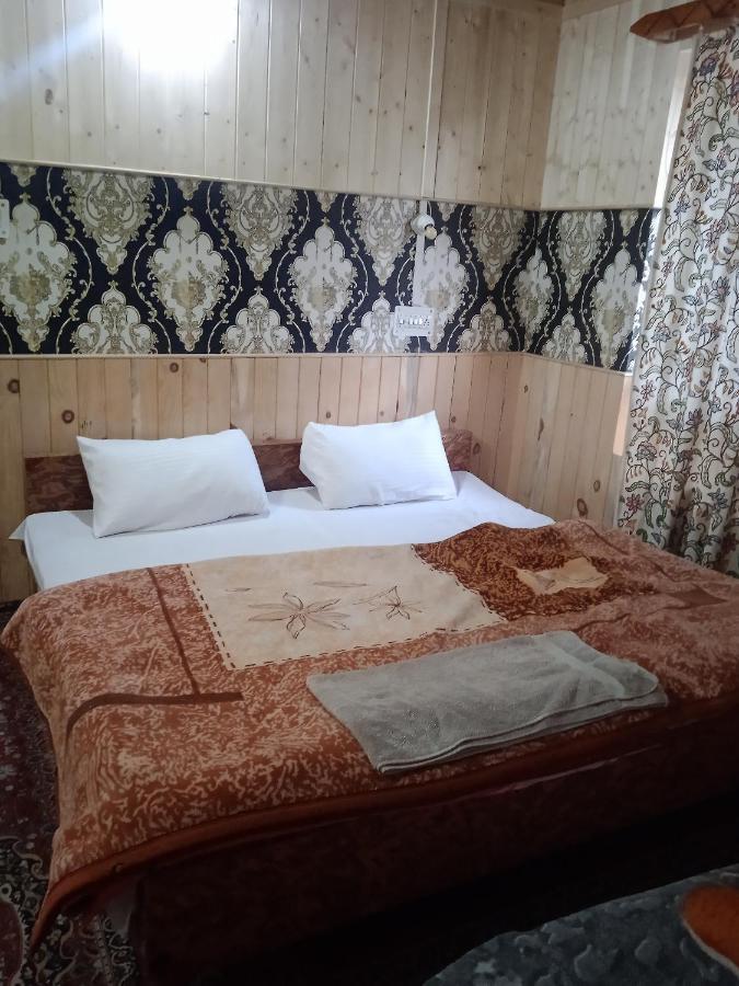 Rainbow Palace Pahalgam Luaran gambar