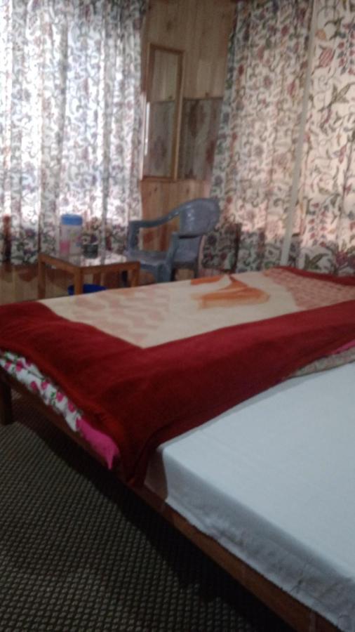 Rainbow Palace Pahalgam Luaran gambar