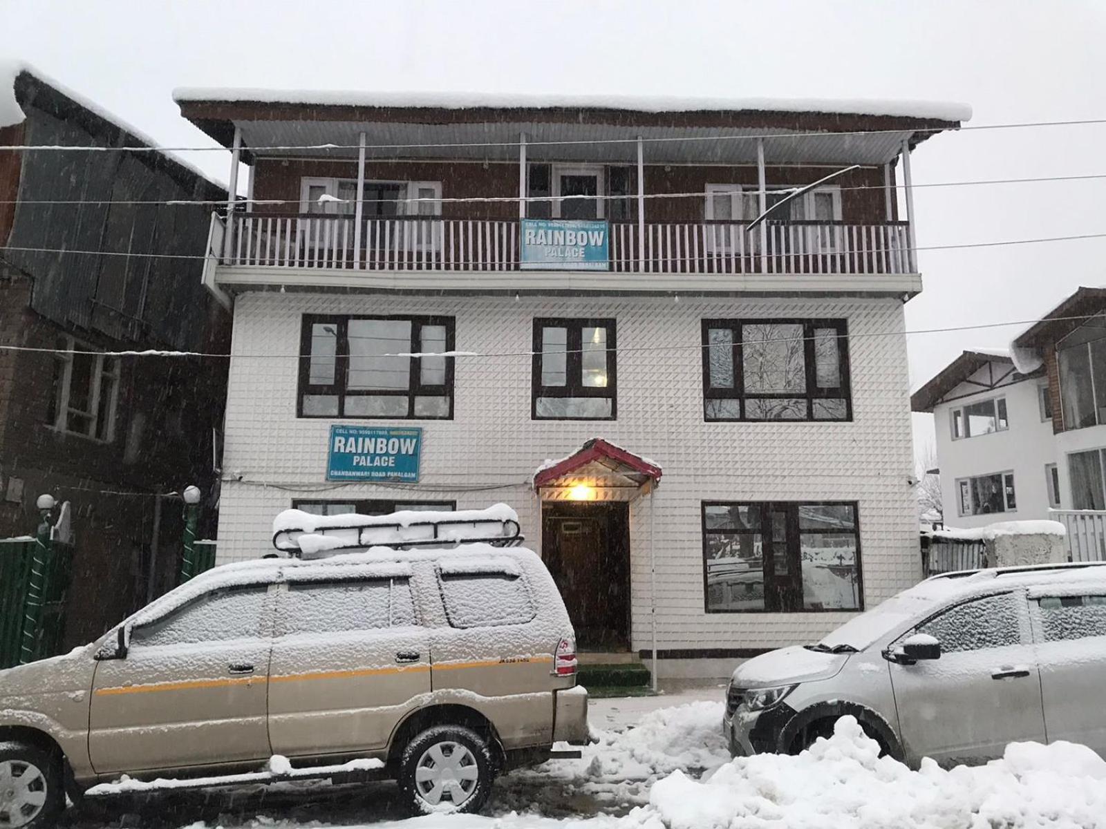 Rainbow Palace Pahalgam Luaran gambar